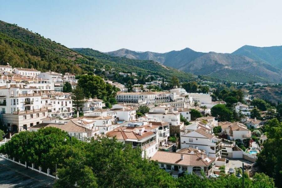 From Costa del Sol: Mijas, Marbella and Puerto Banús Tour - The Practical Details