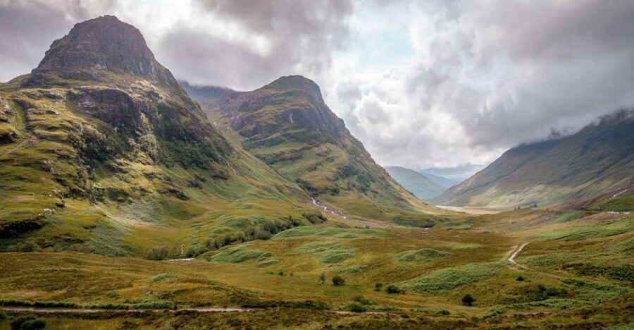 From Edinburgh: Loch Ness, Glencoe, and Inverness Tour - The Guide and Group Experience