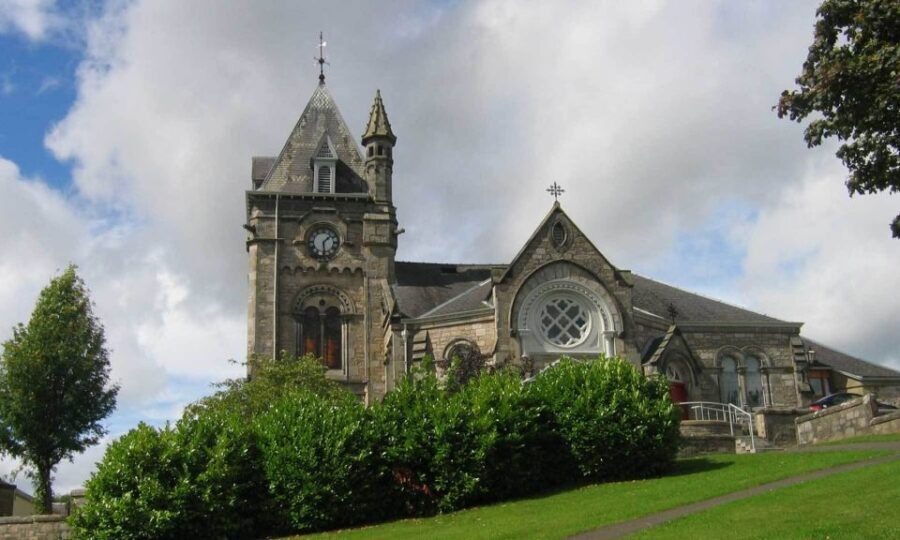 From Edinburgh: Loch Ness & Inverness Tour in Spanish - Meeting Point and Departure