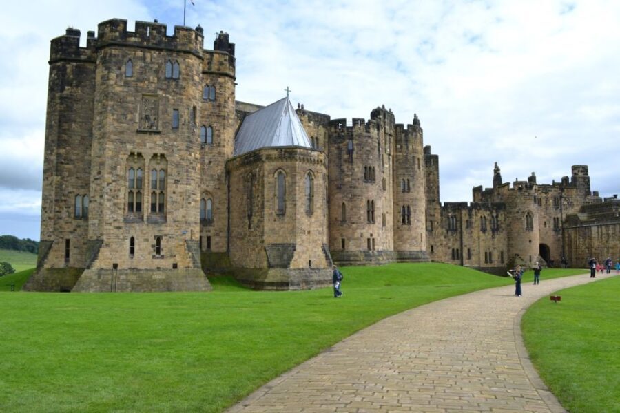 From Edinburgh: Viking Coast & Alnwick Castle Day Tour - The Drive and the Border Country