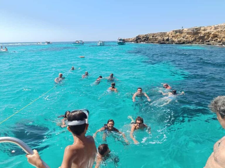 FROM FAVIGNANAAuthentic Favignana on a typical boat, with no rush. - The Guided Experience