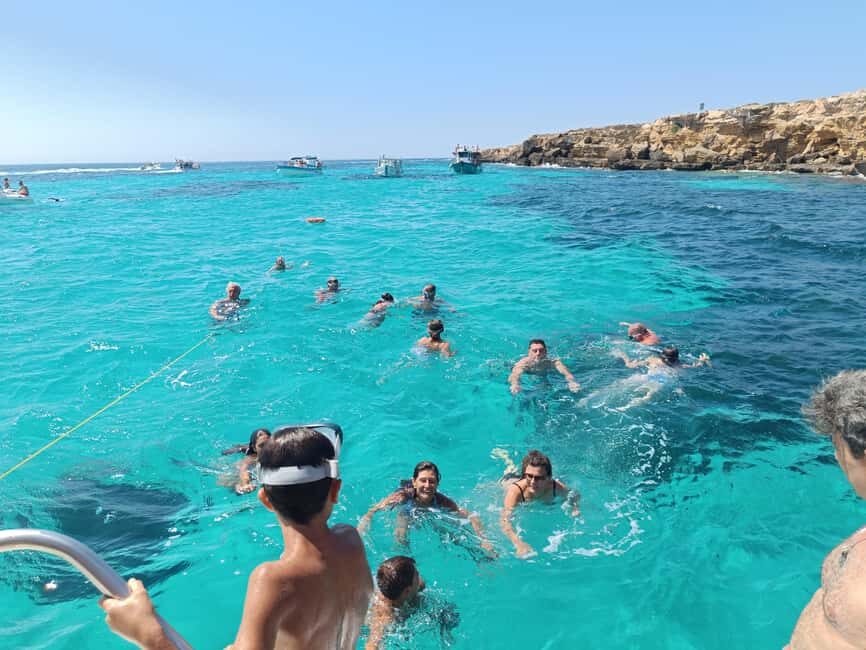 FROM FAVIGNANAAuthentic Favignana on a typical boat, with no rush. - The Guided Experience