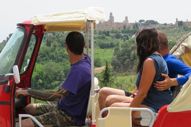 From Florence: Exclusive Tuk Tuk & Wine Experience in Tuscany - An Intimate Journey Through Chianti