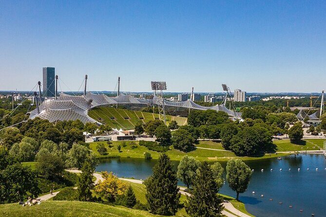 From Frankfurt Airport to Munich - Private transfer - punctual & friendly Driver - Real Traveler Perspectives