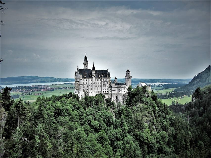 From Füssen: Neuschwanstein & Linderhof Castles Private Tour - Exploring the Tour in Detail