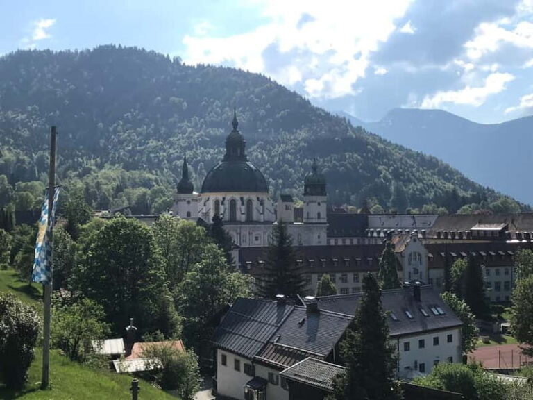 From Garmisch-Partenkirchen: Neuschwanstein Castle Tour - Pricing and Value
