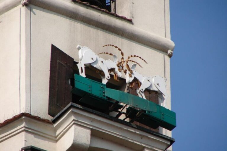 From Golden Age to Fall and Rebirth of Poland - What’s Included and Practicalities