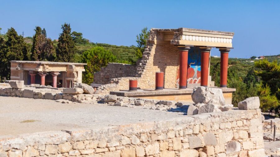 From Heraklion: Historical Center City Tour & Knossos Palace - Who Is This Tour Best For?