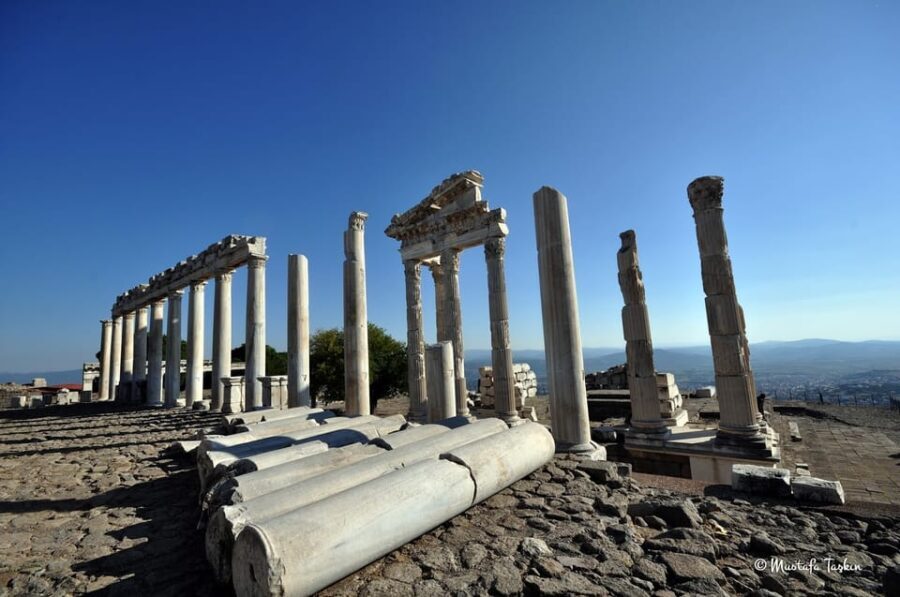 From Izmir: Private Day Trip to Acropolis of Pergamon - Who Should Consider This Tour?