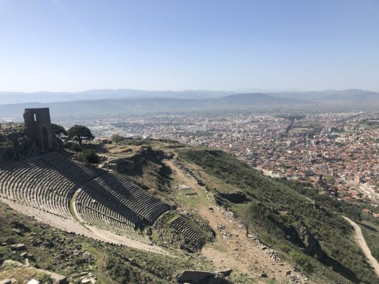 From Kusadasi: Pergamon Private Tour - Exploring the Acropolis