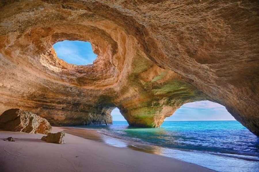 From Lisbon: Algarve, Benagil Caves & Portimão Day Trip - Visiting Algar Seco and Boneca Cave