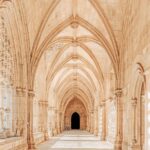 From Lisbon: Fátima, Batalha, Nazaré, and Óbidos  Small groups - Who Is This Tour Best For?