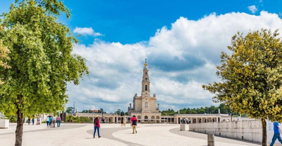 From Lisbon: Fatima, Batalha, Nazare and Obidos Tour - What We Think About the Price and Value