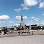 From Lisbon: Fatima, Valinhos, and Wine Cellar Tour - Visiting Valinhos: The Shepherds’ Village