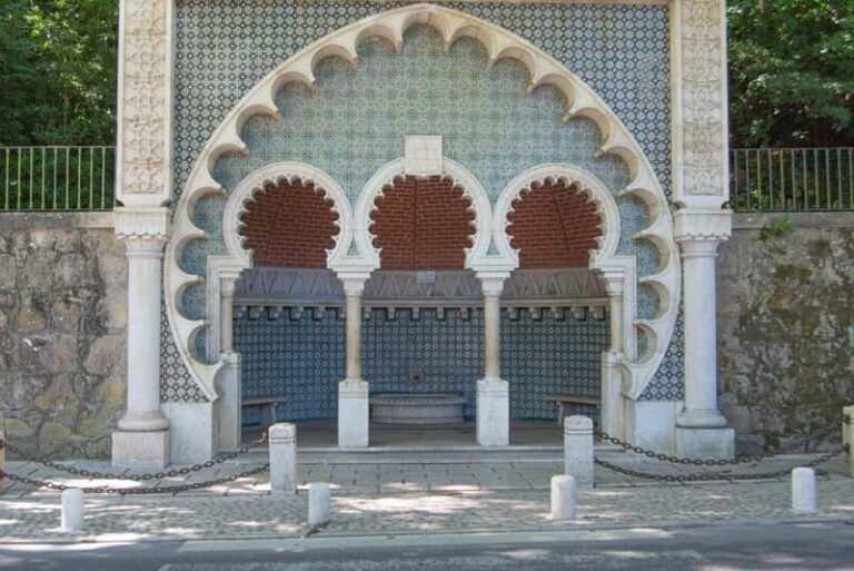 From Lisbon: Sintra, Pena, Cascais and Cabo da Roca - Who Is This Tour Best For?