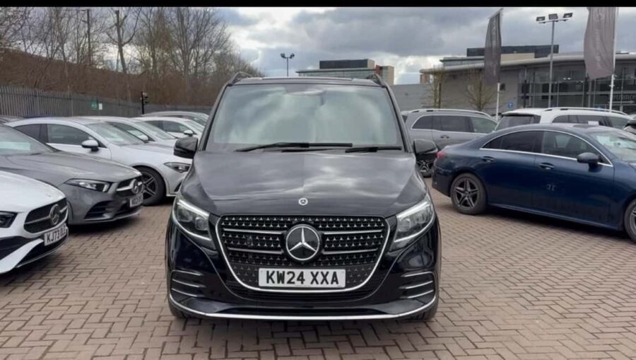 From London: Cotswolds Villages Private Day Trip - The Water Town: Bourton-on-the-Water