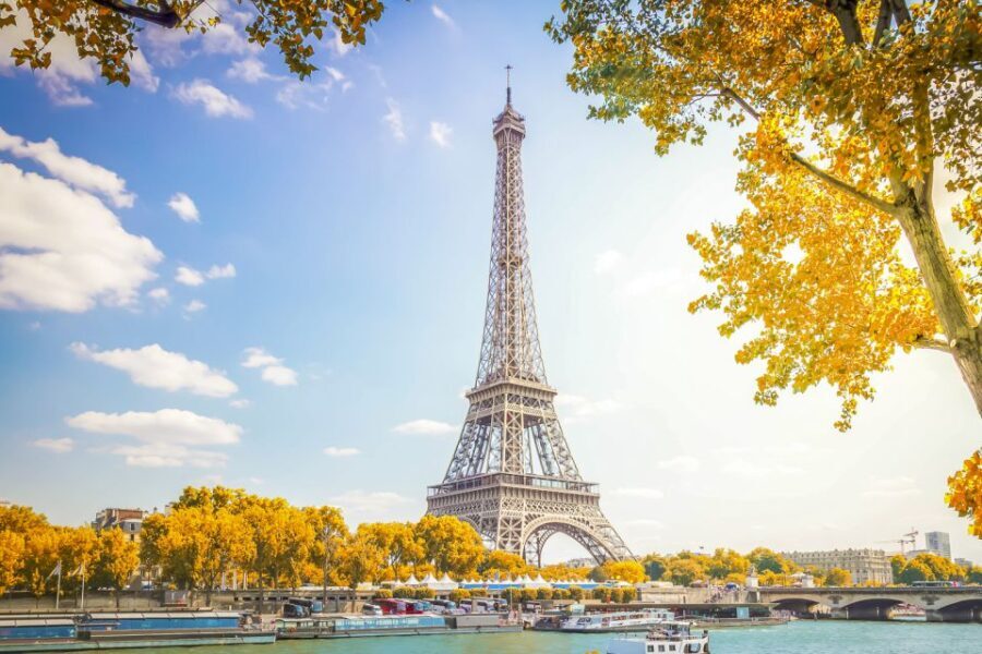 From London: Eiffel Tower, Notre Dame & Louvre Day Tour - Pros and Cons Based on Reviews