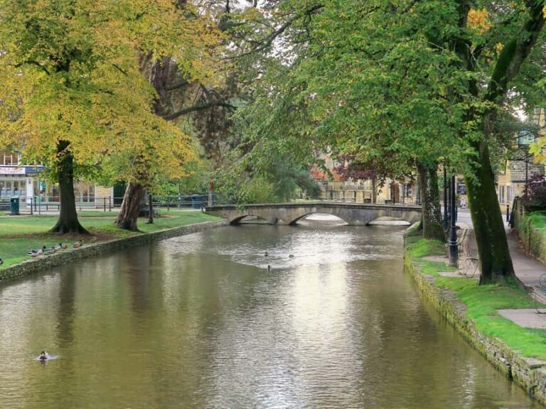 From London: Guided Cotswolds Day Trip by Luxury Coach - What Travelers Say