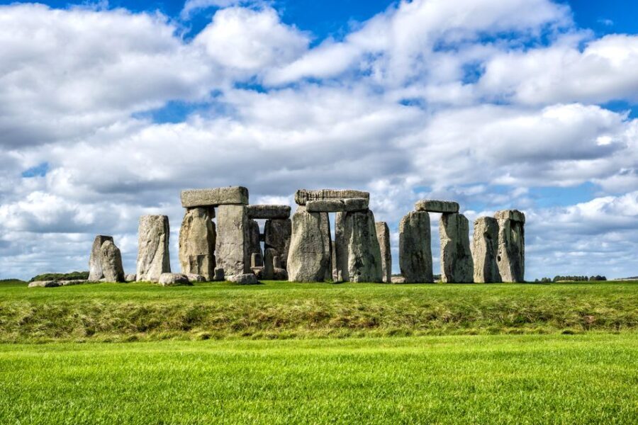 From London: Stonehenge Morning Day Trip with Admission - The Itinerary: What to Expect