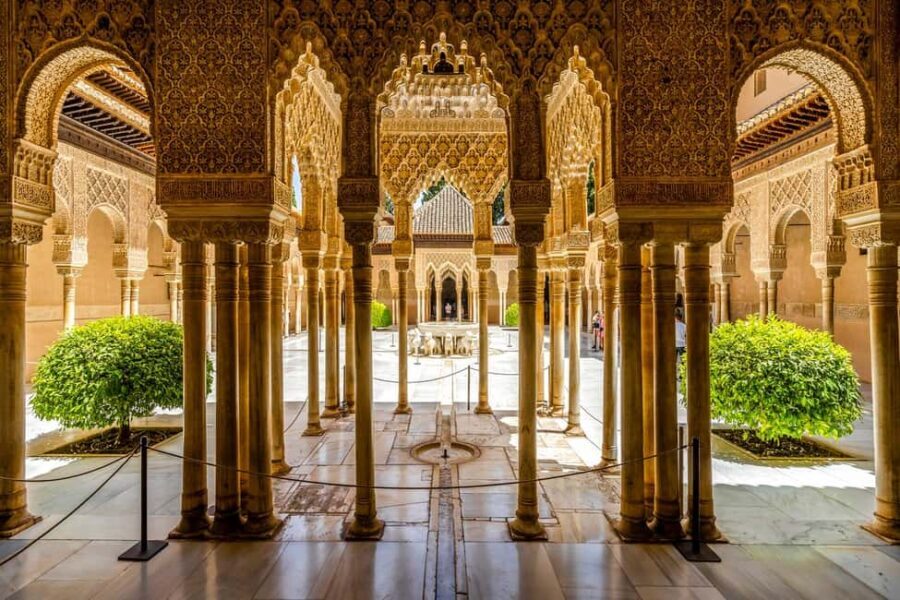 From Málaga and Costa del Sol: Trip to Granada with Alhambra admission - What Could Be Improved?
