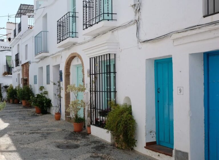From Málaga /Costa del Sol: Trip to Nerja & Frigiliana - What Makes This Tour Stand Out?