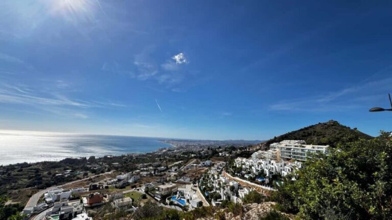From Málaga: Private Marbella Old Town Luxury Tesla X Tour - The Scenic Highlights: Benalmádena Stupa Viewpoint