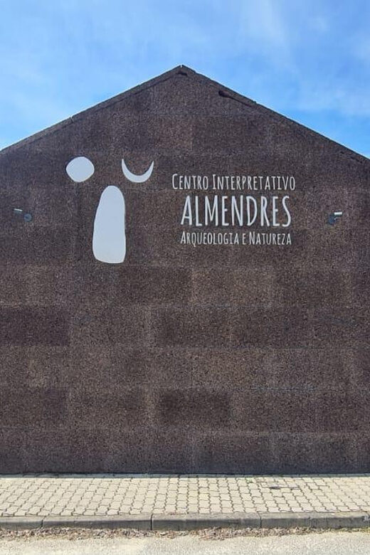 From Montemor or Évora: Guided Hike to Almendres Megalithic - The Ins and Outs of the Experience