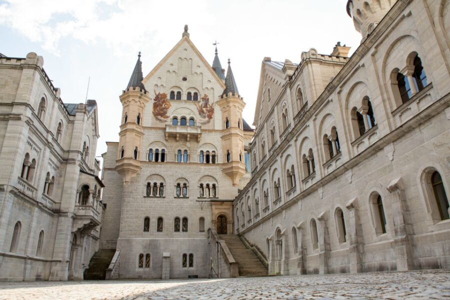 From Munich: Neuschwanstein Castle Full-Day Trip by Van - The Iconic Neuschwanstein Castle