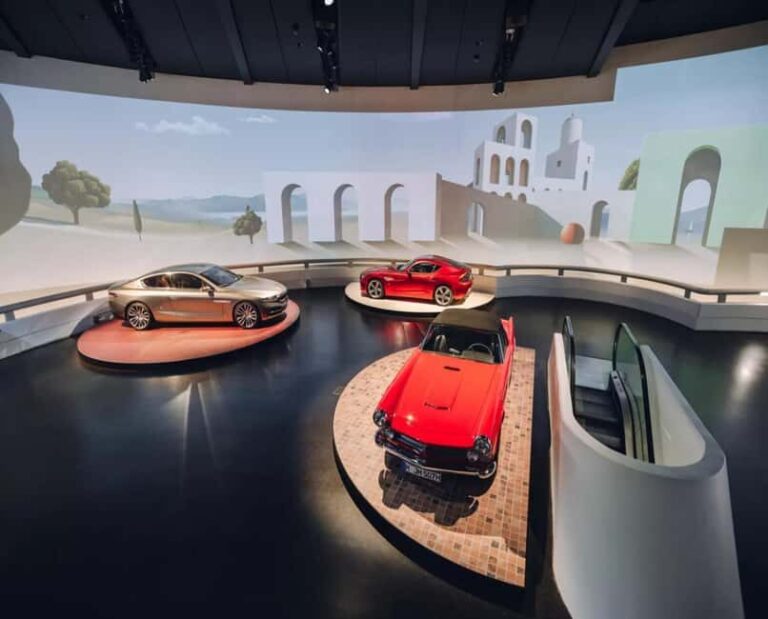 From Munich: Stuttgart. BMW, Mercedes, and Porsche Museum - What Makes This Tour Stand Out