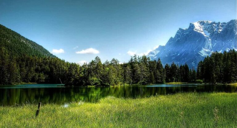 From Munich: Zugspitze & Eibsee Group or Private Day Tour - Who Should Consider This Tour?