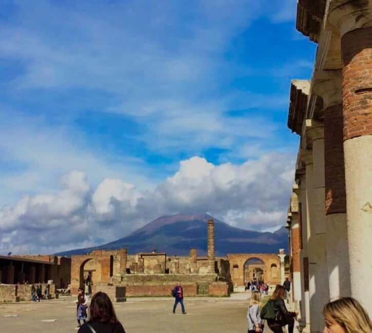 From Naples: Explore Pompeii and Vesuvius by bus - The Itinerary: What You Can Expect