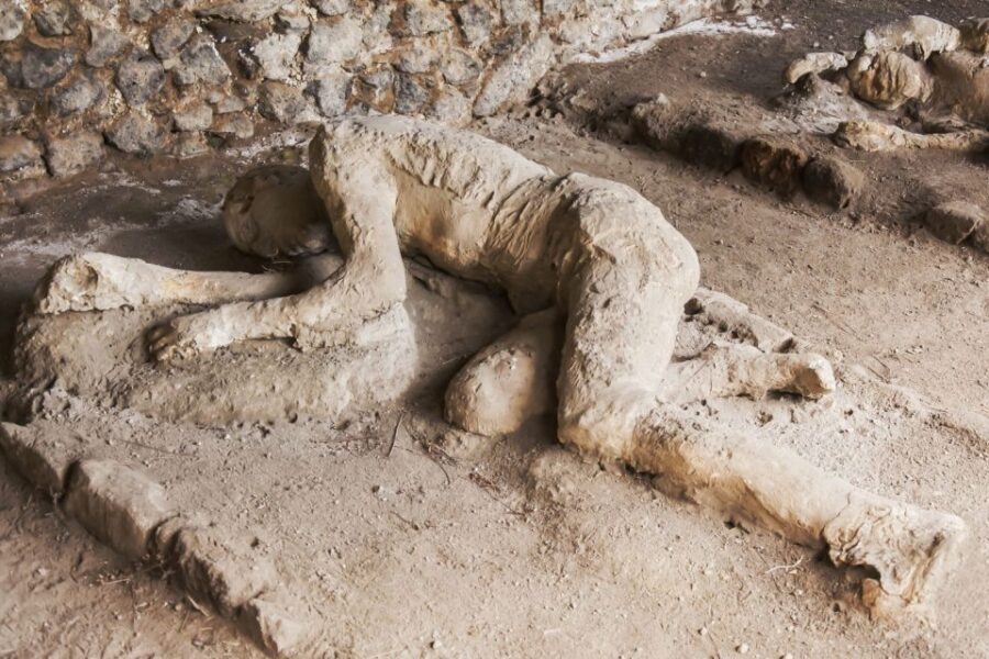 From Naples: Skip-the-line Pompeii - Small Group Tour - What Makes This Tour Stand Out
