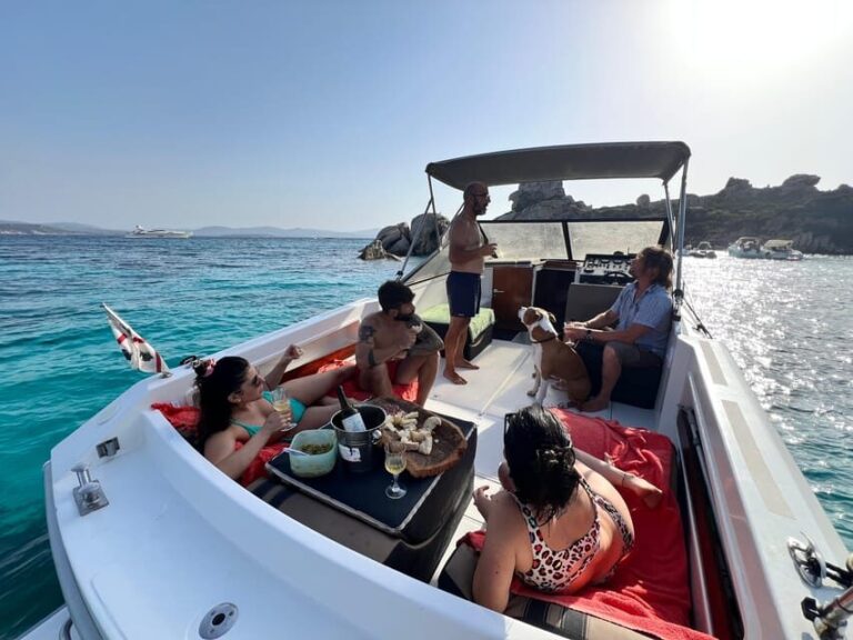 From Palau/La Maddalena: All inclusive Yacht Tour - The Highlights That Make It Stand Out