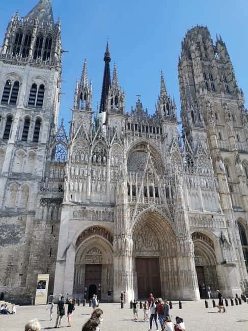 From Paris: Guided Tour of Honfleur, Etretat, and Rouen - A Deep Dive into the Normandy Day Tour from Paris