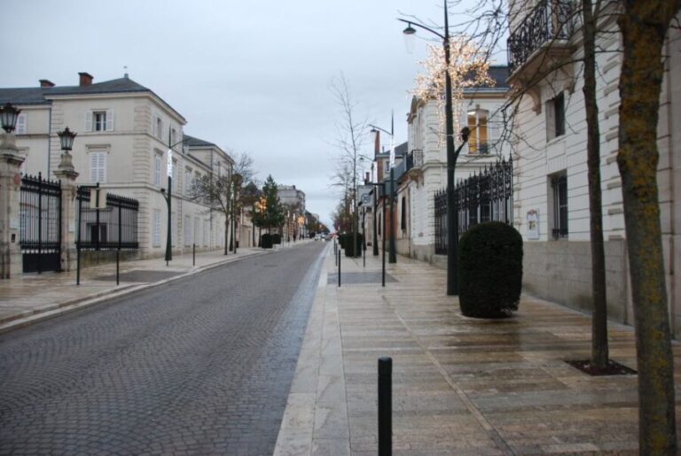 From Paris: Private Champagne Tour, Tastings at Moet&Chandon - What to Expect From the Price