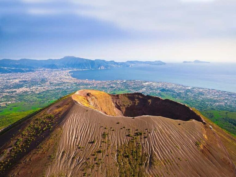 From Pompei: Vesuvius and Pompeii with Round-Trip Transfer - Transportation and Timing