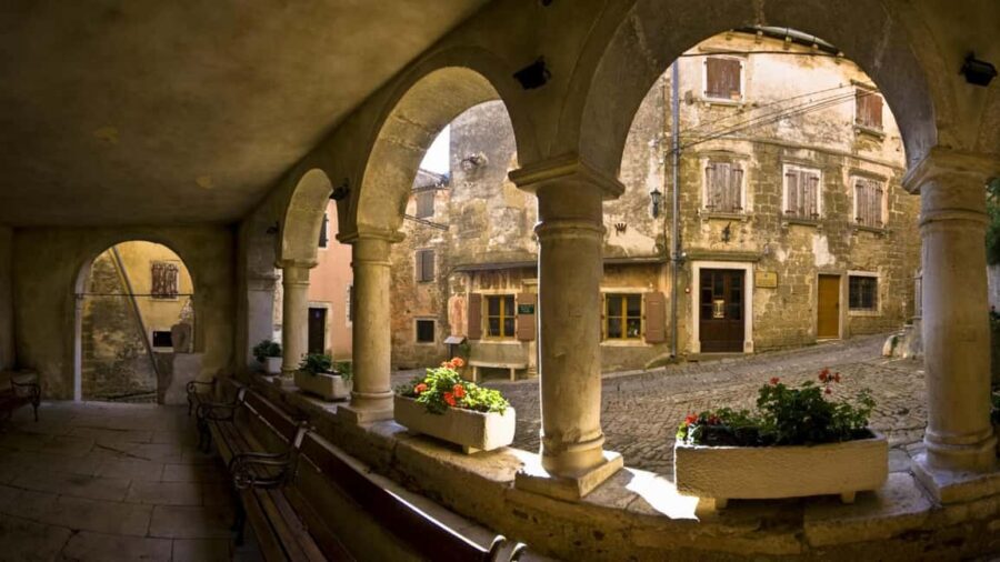 From Pore: Motovun & Gronjan with Local Products Tasting - The Details: Transportation, Group Size, and Duration