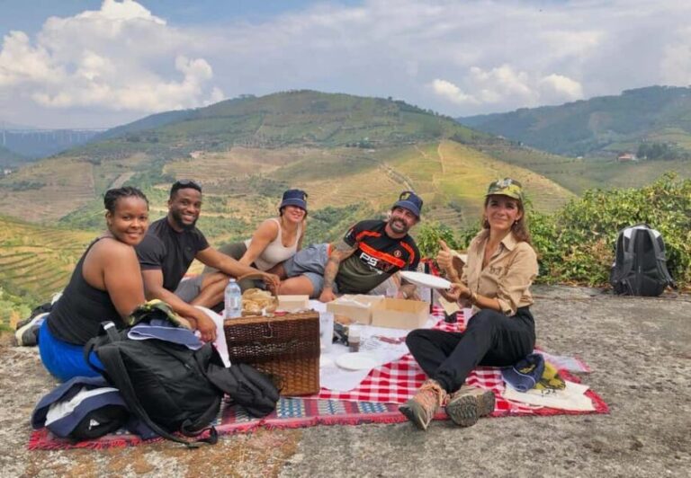 From Porto to Douro - a local hiking experience with picnic - Key Points