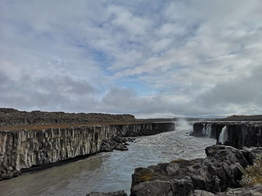 From Reykjavík: 4, 5, 6 or 7-Day Small-Group Ring Road Tour - Price vs. Value
