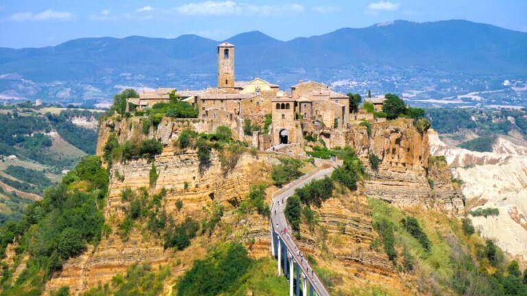 From Rome: Bagnoregio & Orvieto Day Trip with Wines & Lunch - Civita di Bagnoregio: The "Dying Town"