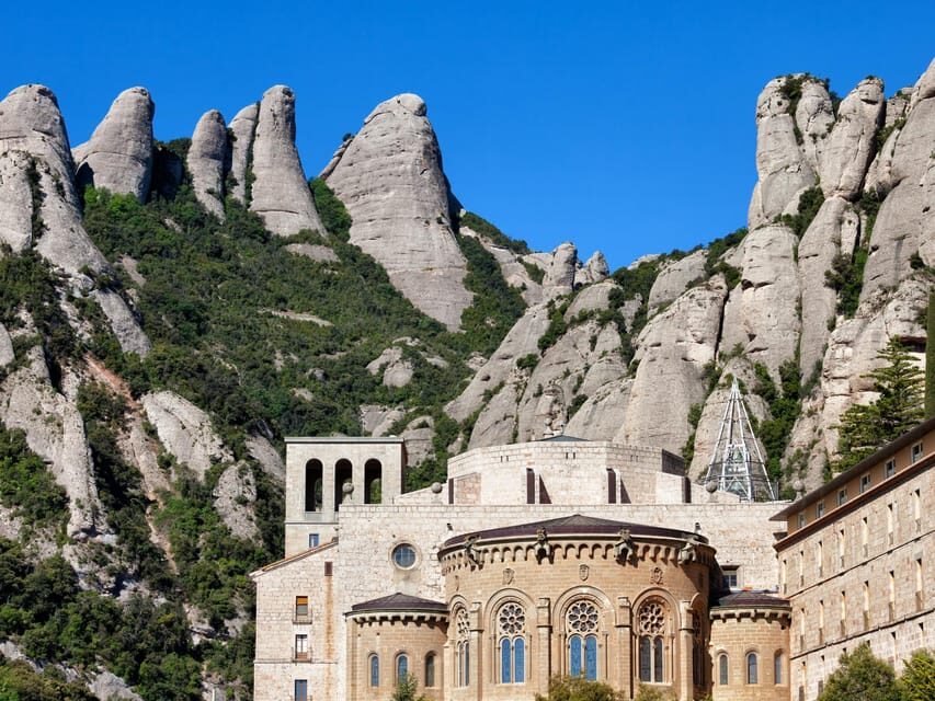 From Salou: Montserrat Monastery and 4 hours in Barcelona - Is It Worth the Price?