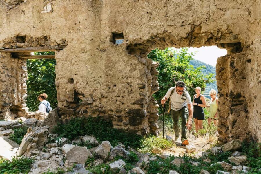 From Sorrento: Path of the Gods Guided Hike with Transfers - Who Should Consider This Tour?