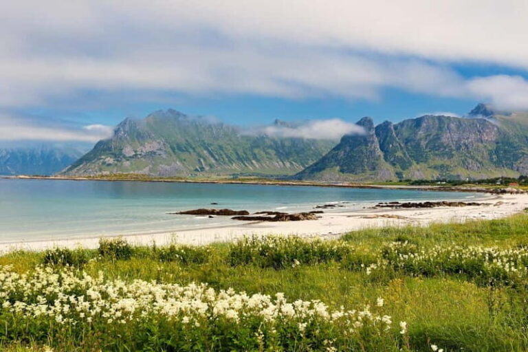 From Svolvaer: 2-Day Lofoten Highlights Photo Tour - The Itinerary: What You Can Expect