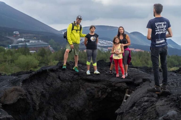 From Syracuse: Mount Etna Guided Morning Hike & Food Tasting - What Do Travelers Say?