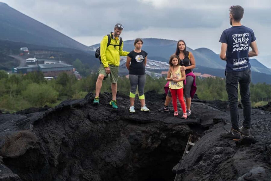 From Syracuse: Mount Etna Guided Morning Hike & Food Tasting - What Do Travelers Say?