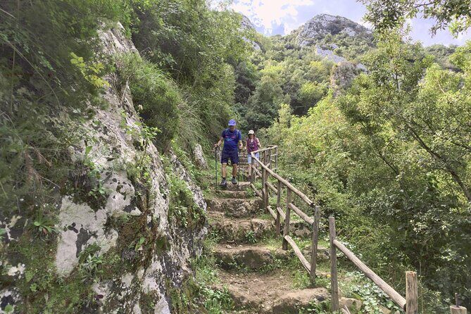 From Syracuse: Trekking Cavagrande - Who Is This Tour Best Suited For?