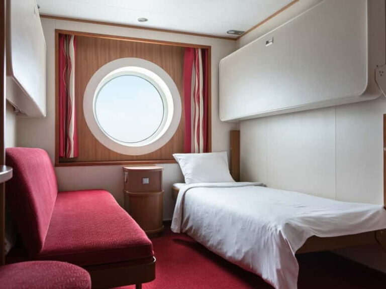 From Tallinn: Overnight Cruise to Stockholm - The Arrival in Stockholm