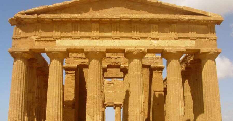 From Taormina: Valley of The Temples & Piazza Armerina Tour - The Logistics and Group Experience