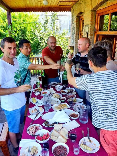 From Tbilisi: Bodbe and Sighnaghi Tour with Supra Lunch - Who Is This Tour Best For?