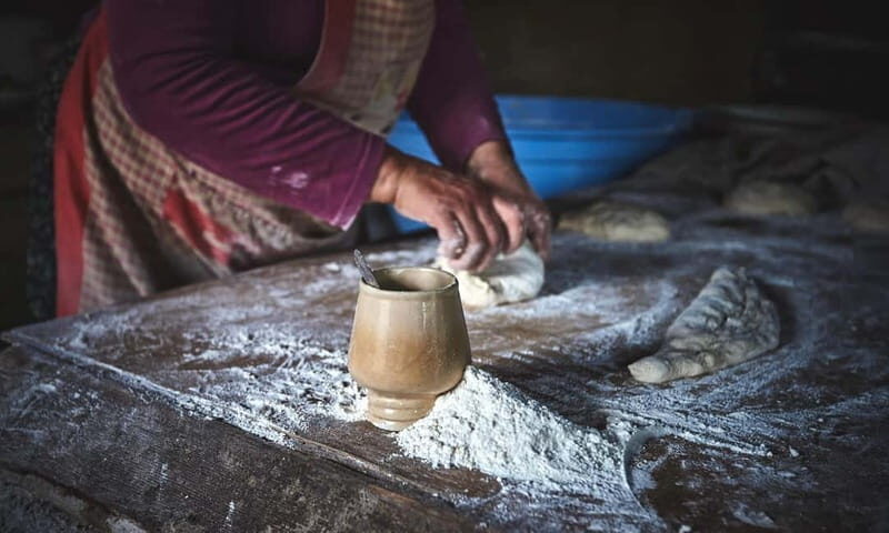 From Tbilisi: Kakheti Wine Region Tour with 9 Wine Tastings - The Experience in Detail: Pros and Cons